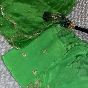 Elegant Green Women's Dress